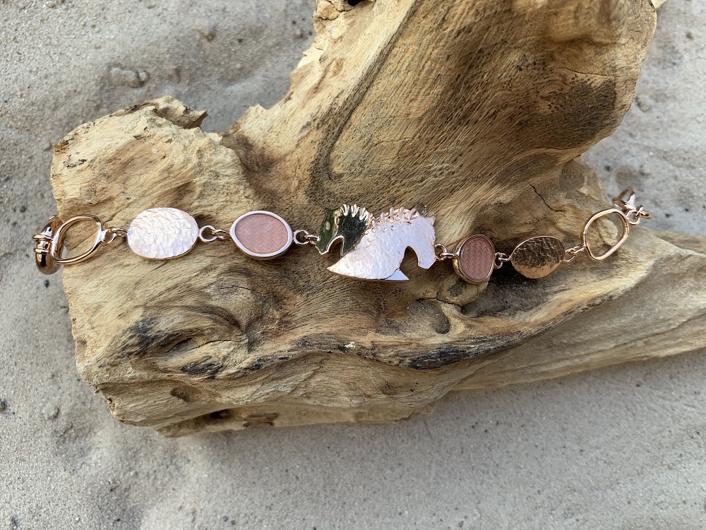 Armband by Runedal, rosé gold mit rosa Achat