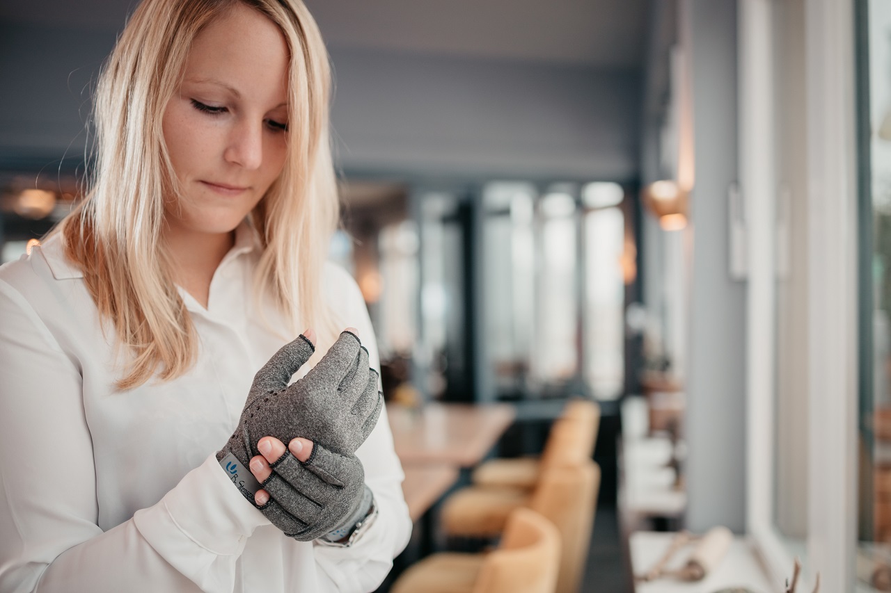 Be Balanced Therapiehandschuhe, grau